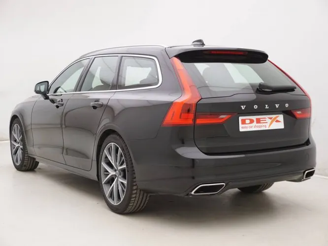 Volvo V90 2.0 T4 190 Geartronic R-Design + GPS + Leder/Cuir  Image 4