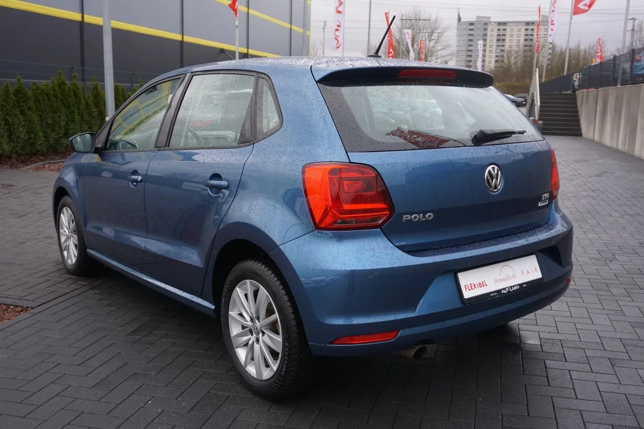 Volkswagen Polo 1.2TSI Comfortline...  Image 2